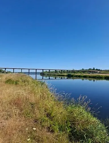 1 Familie Siegl * Pouch
